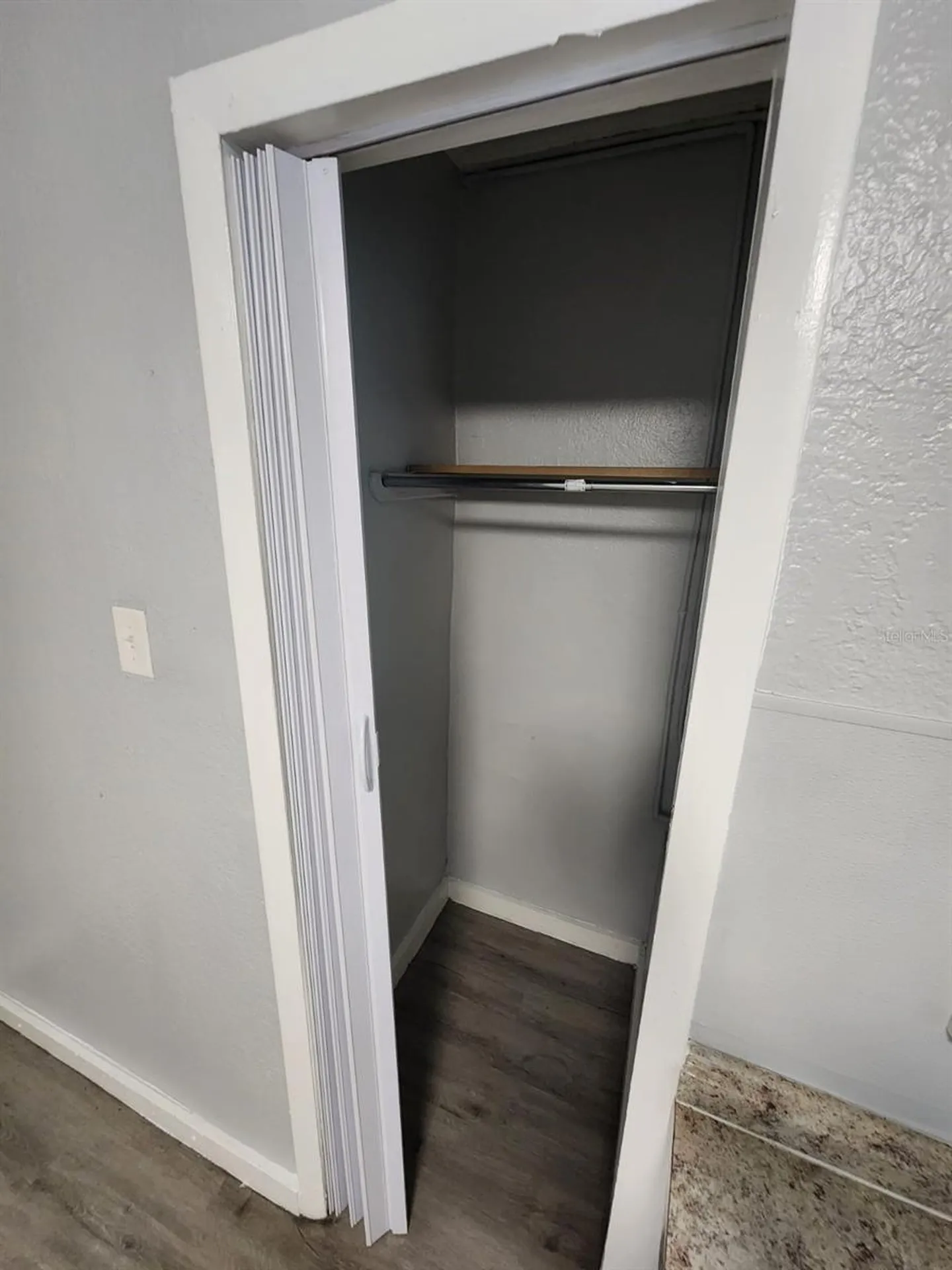 407 S Jupiter Avenue Clearwater FL 33755
