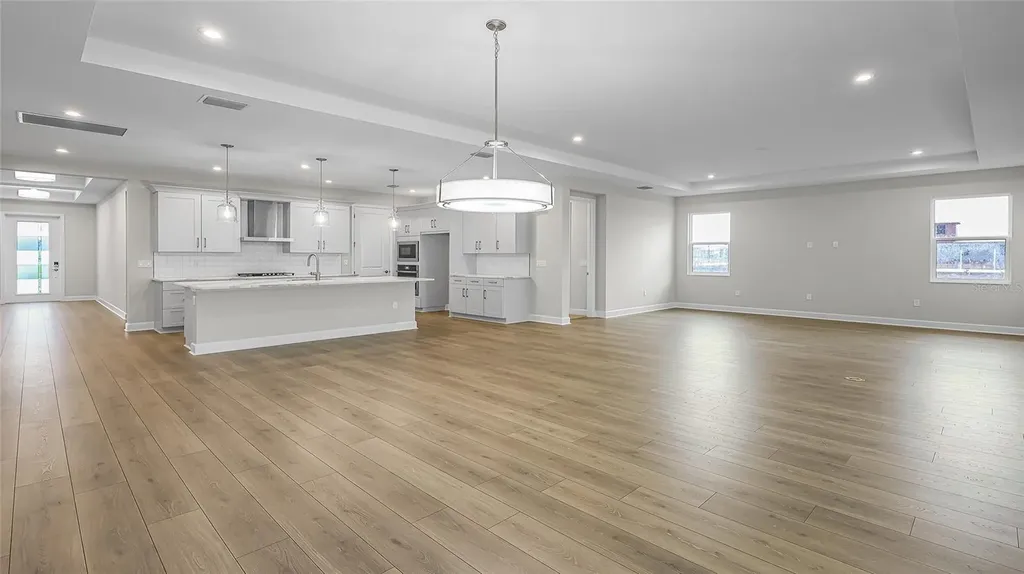 1613 Bellagio Loop Tavares FL 32778