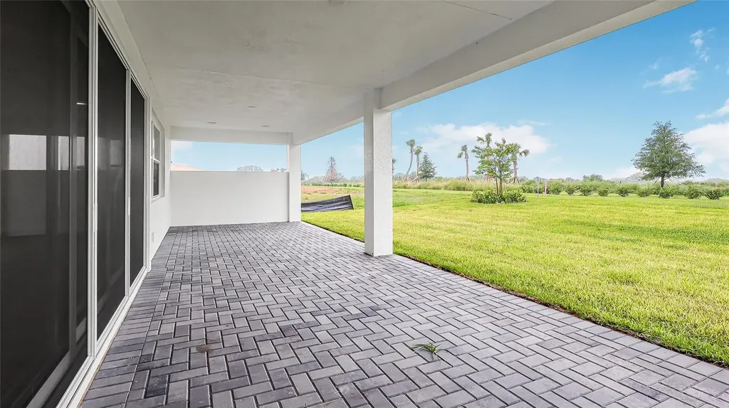 1613 Bellagio Loop Tavares FL 32778