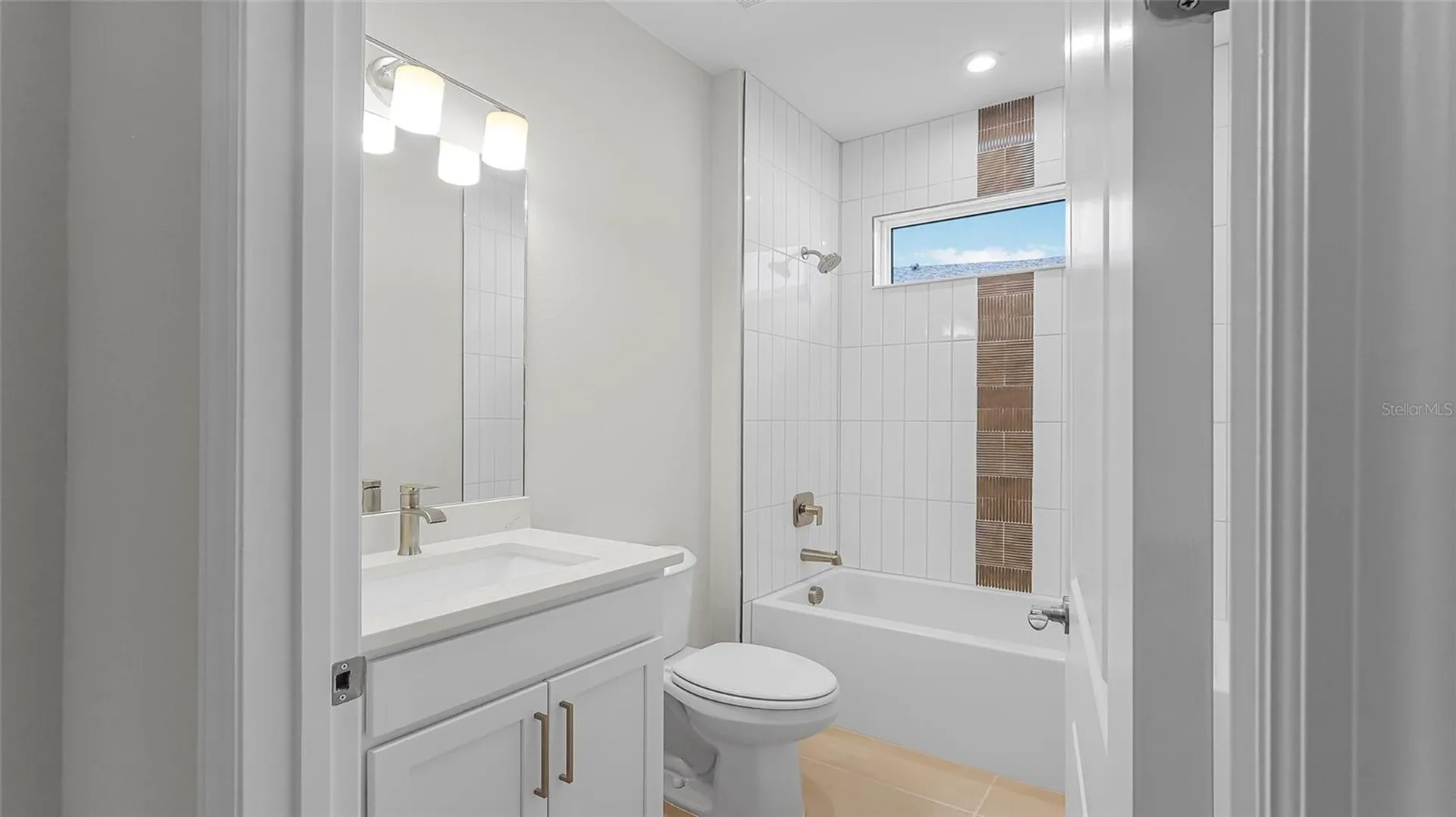 1613 Bellagio Loop Tavares FL 32778