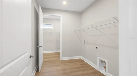 1613 Bellagio Loop Tavares FL 32778