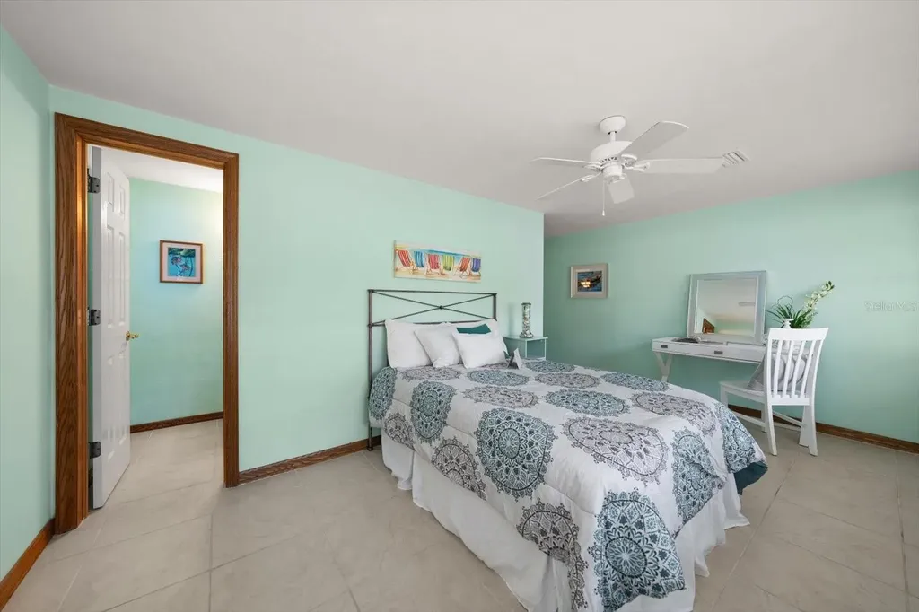802 Allamanda Drive Largo FL 33770