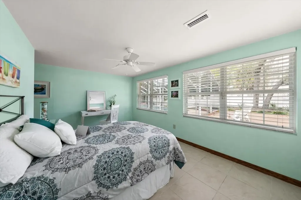 802 Allamanda Drive Largo FL 33770