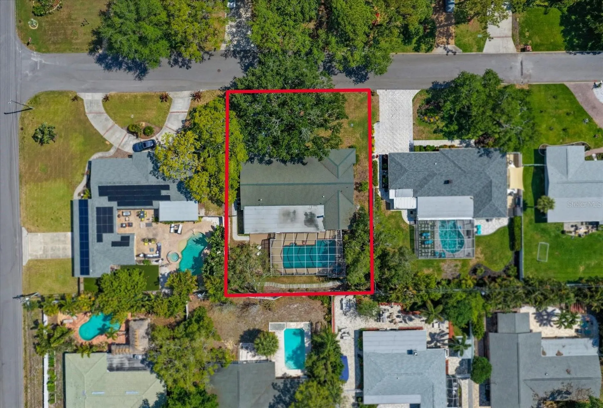 802 Alamanda Drive Largo FL 33770