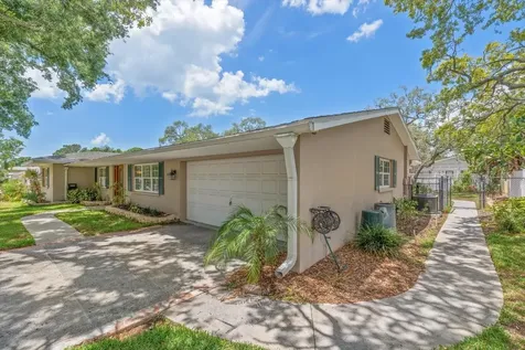 802 Alamanda Drive Largo FL 33770