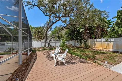 802 Alamanda Drive Largo FL 33770