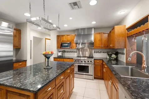802 Alamanda Drive Largo FL 33770