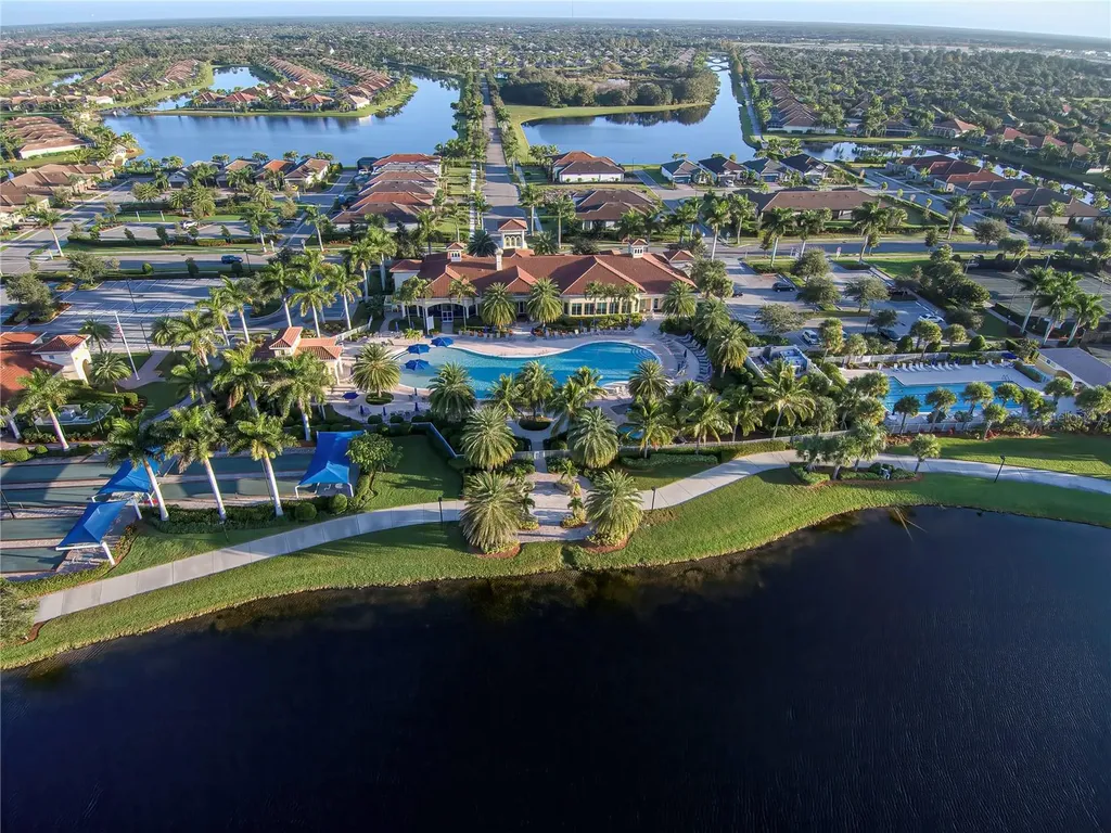 13920 Campoleone Street Venice FL 34293