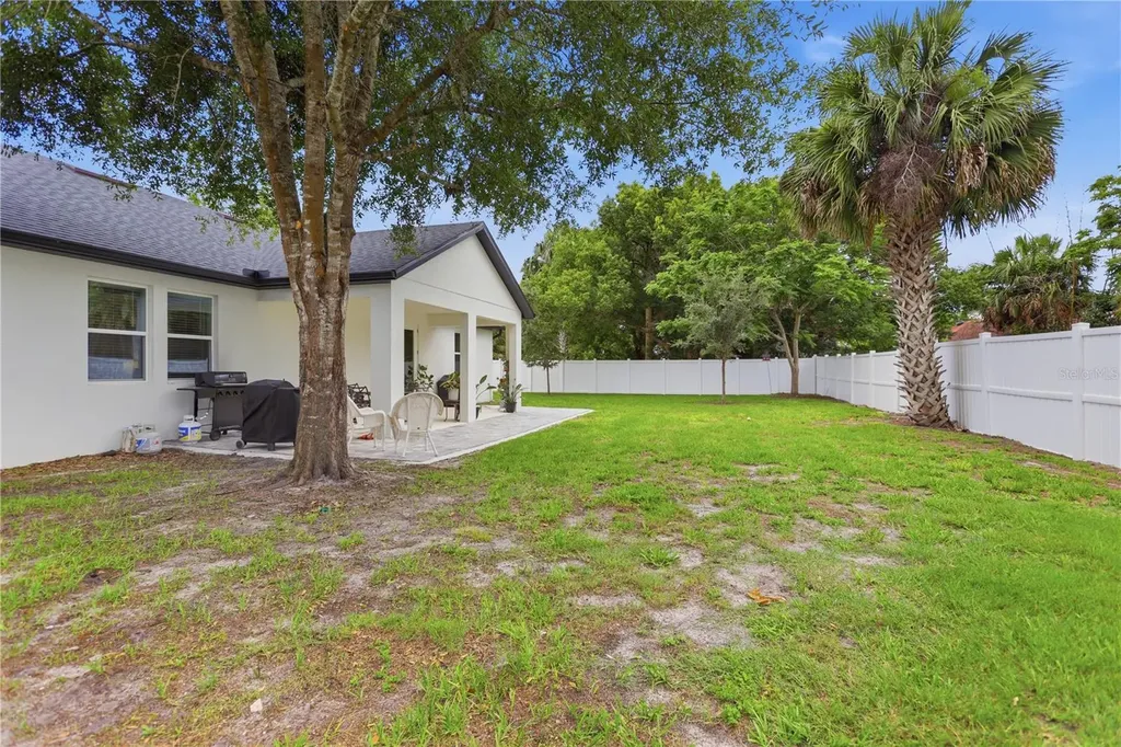 1724 Santiago Street Deland FL 32720