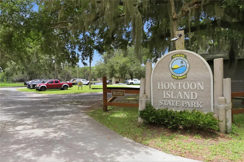 1724 Santiago Street Deland FL 32720