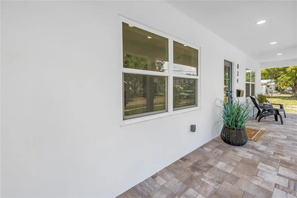 834 53rd Avenue N St Petersburg FL 33703