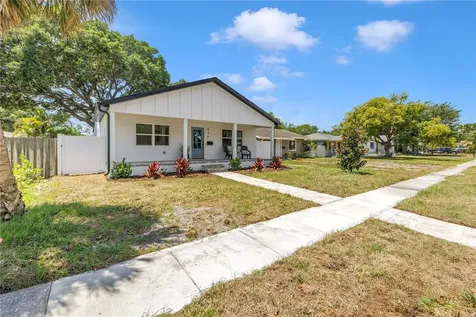834 53rd Avenue N St Petersburg FL 33703