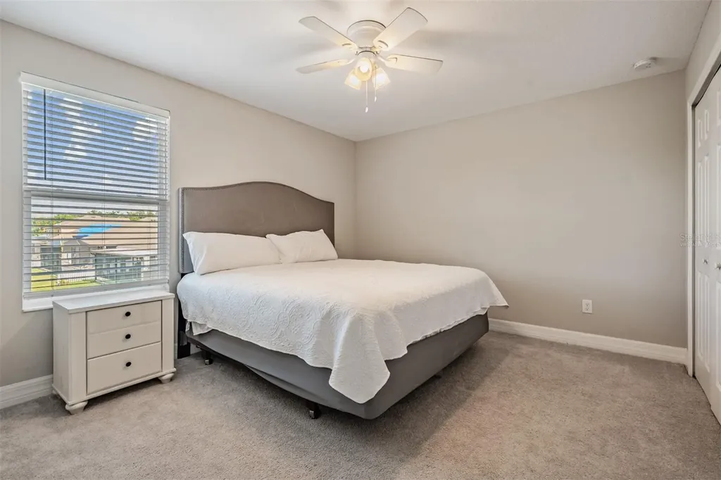13418 Lakeview Oaks Lane Riverview FL 33579