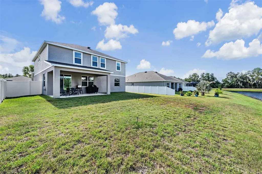 13418 Lakeview Oaks Lane Riverview FL 33579