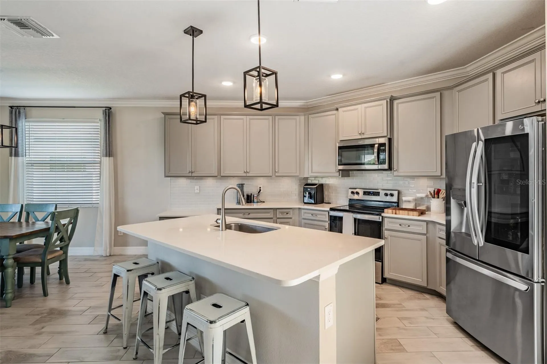 13418 Lakeview Oaks Lane Riverview FL 33579