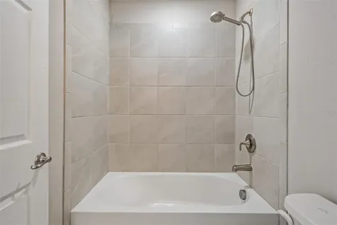 13418 Lakeview Oaks Lane Riverview FL 33579