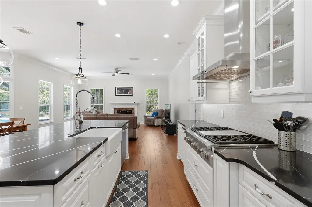 3904 SW 95th Drive Gainesville FL 32608