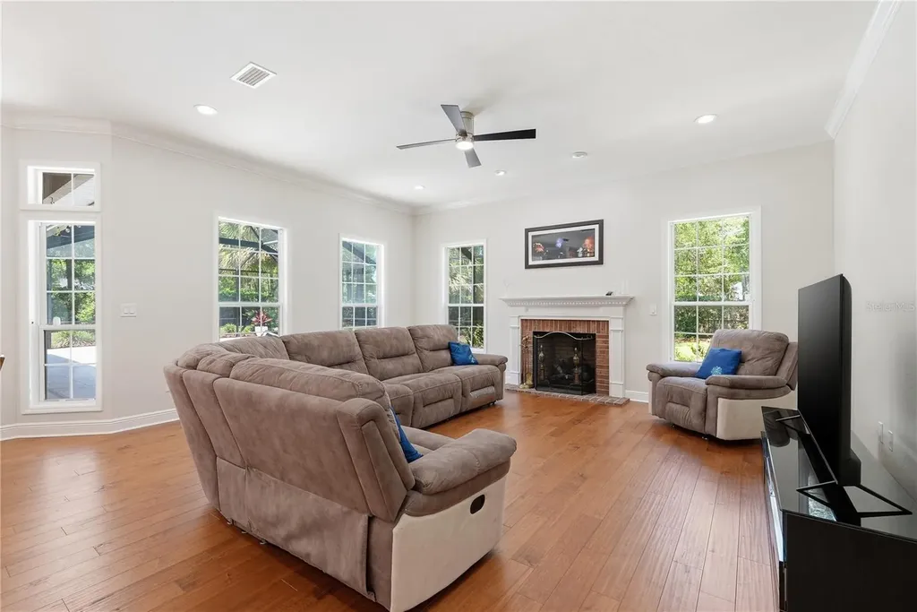 3904 SW 95th Drive Gainesville FL 32608