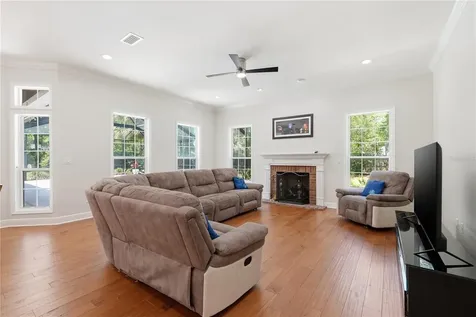 3904 SW 95th Drive Gainesville FL 32608