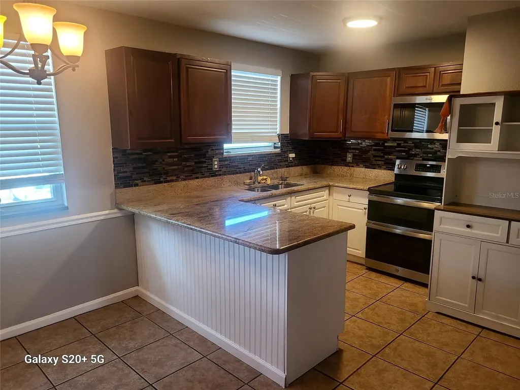 9039 #B Westchester Circle Tampa FL 33604