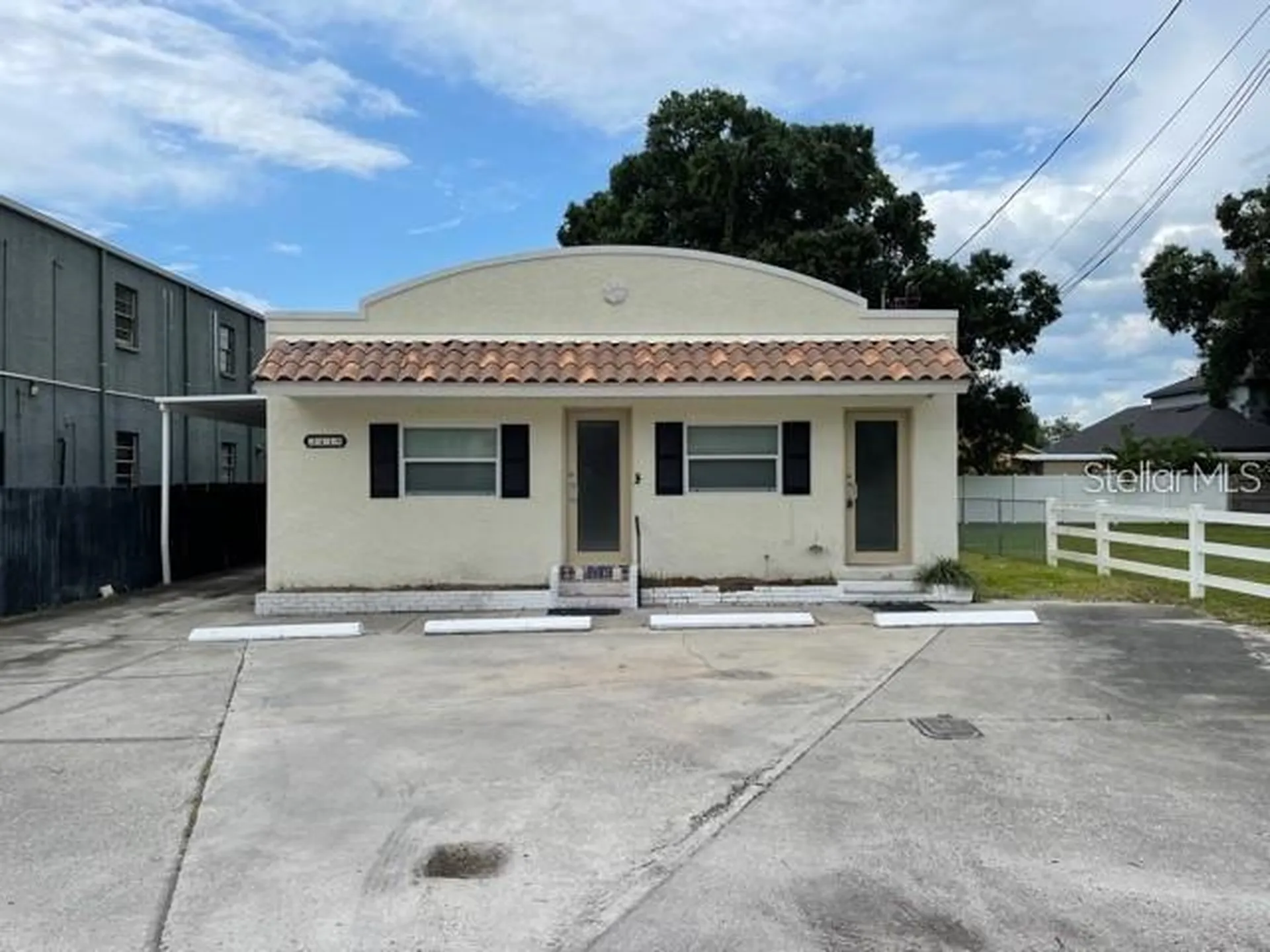 3419 W Saint John Street Tampa FL 33607