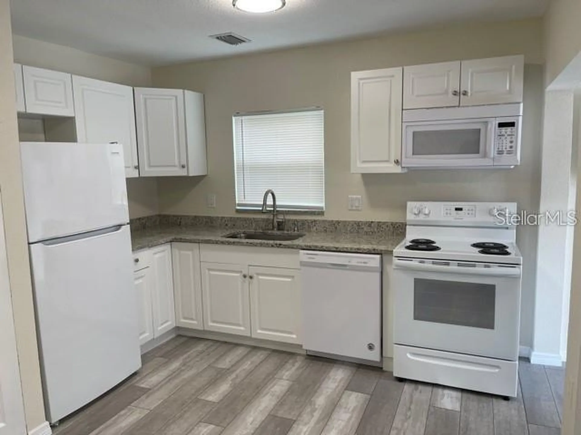 3419 W Saint John Street Tampa FL 33607