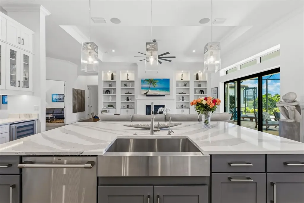 15016 Derna Terrace Bradenton FL 34211
