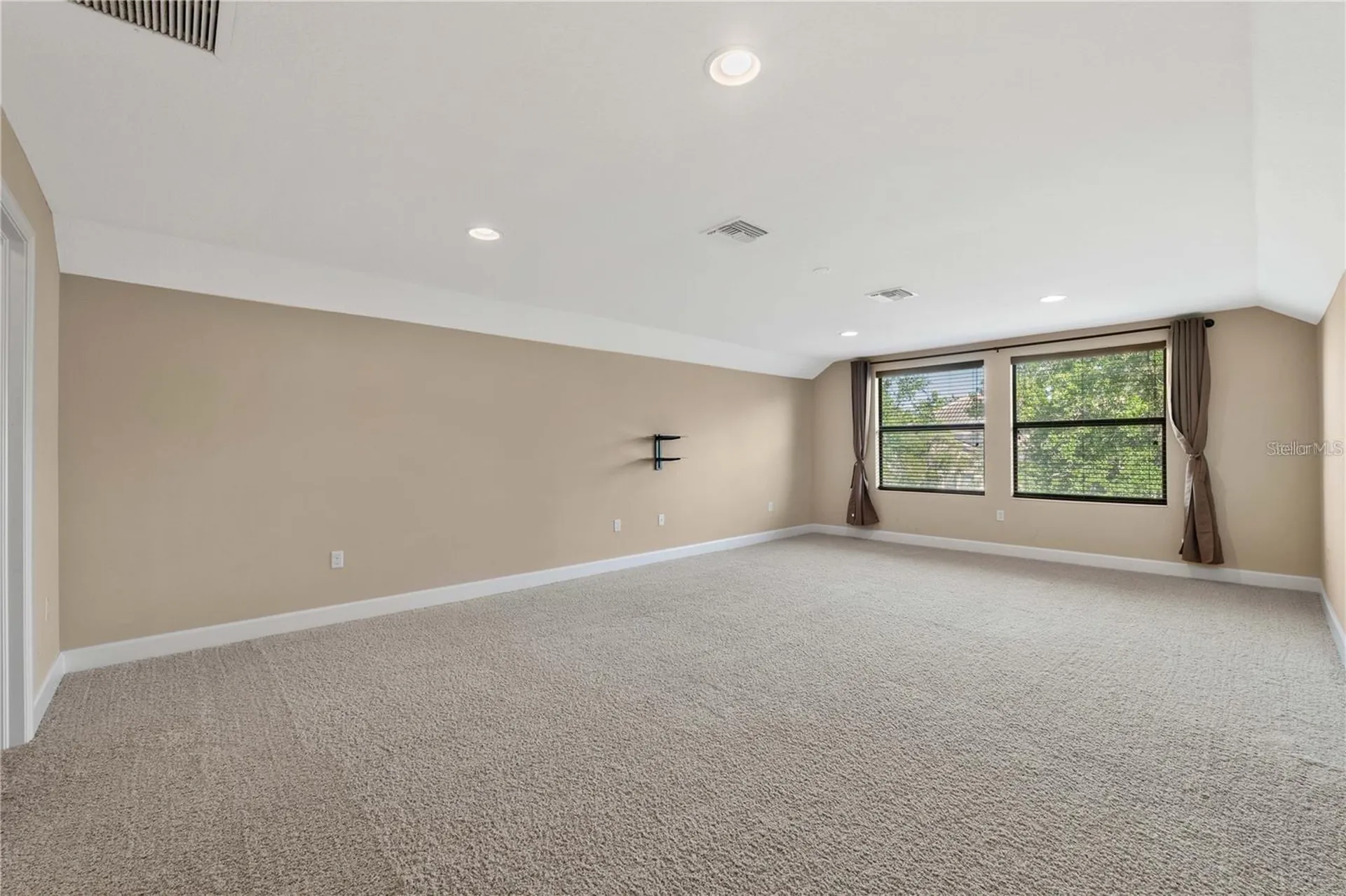 20329 Hertiage Point Tampa FL 33647