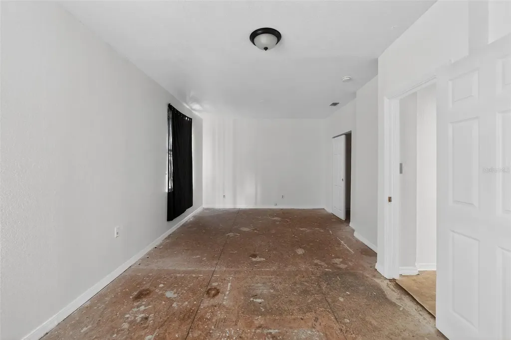 1903 W Saint Joseph Street Tampa FL 33607