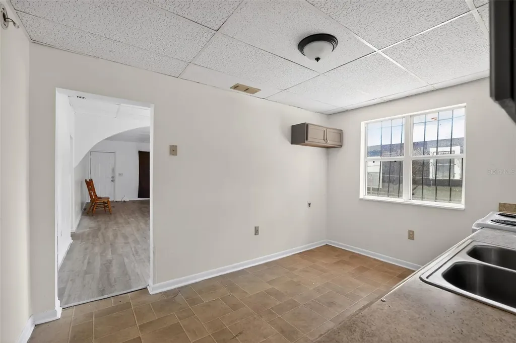 1903 W Saint Joseph Street Tampa FL 33607