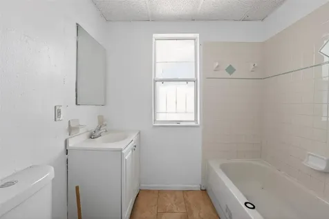 1903 W Saint Joseph Street Tampa FL 33607