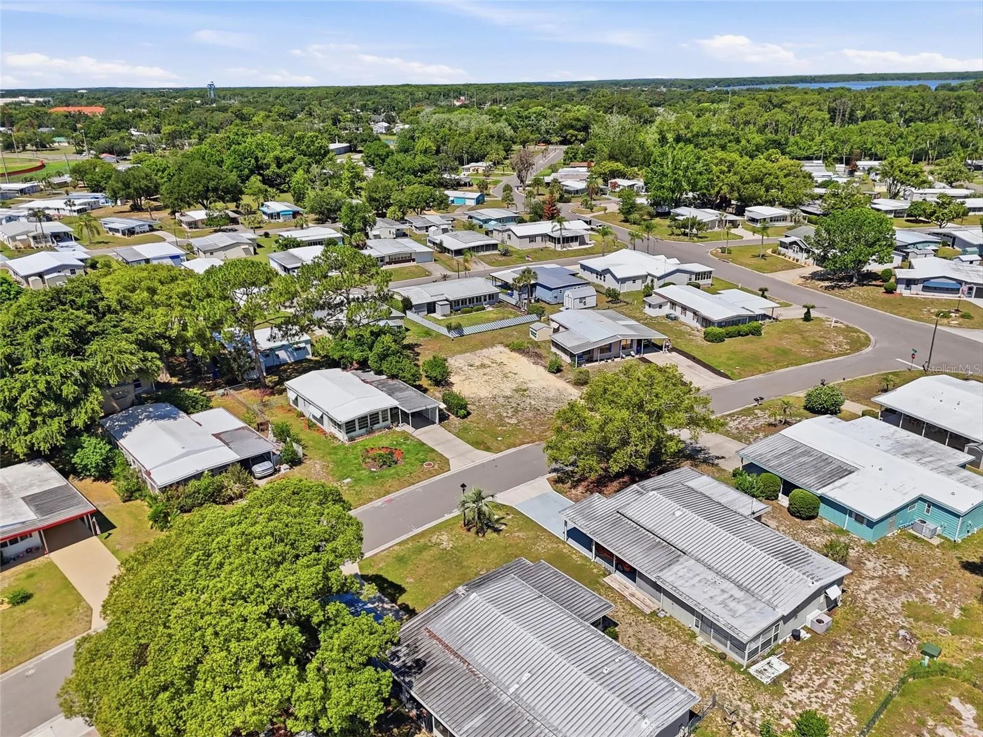 1223 Nassau Circle Tavares FL 32778