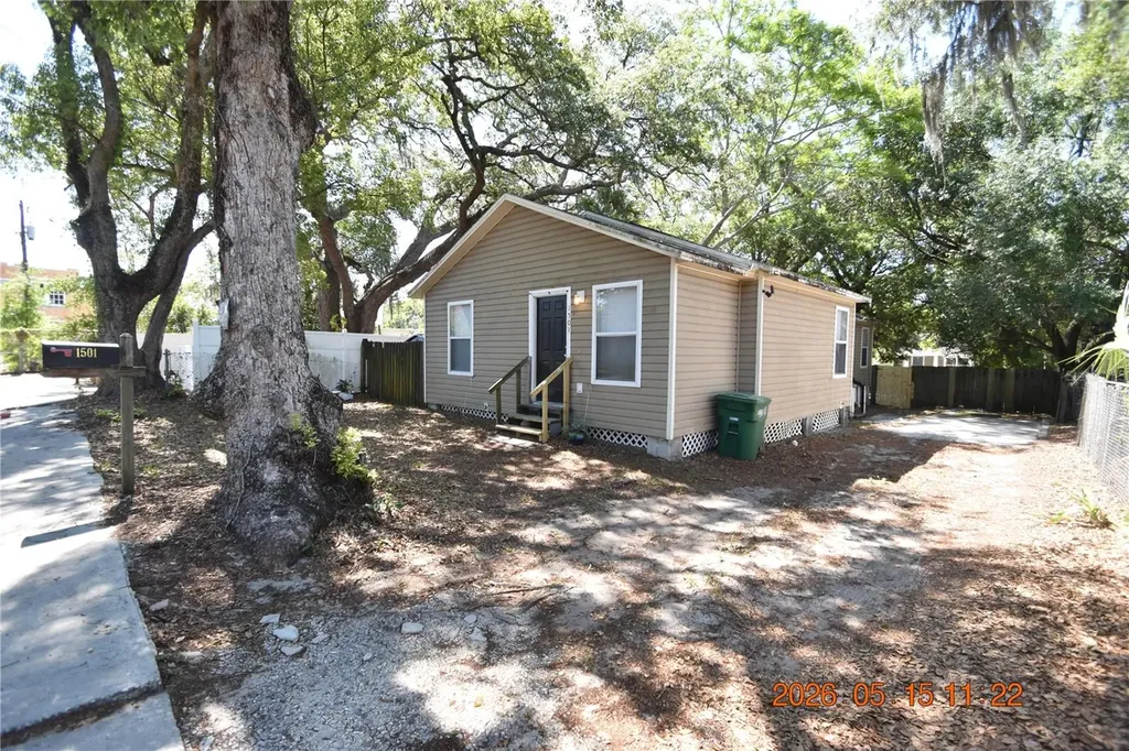1501 E Palifox Street Tampa FL 33610