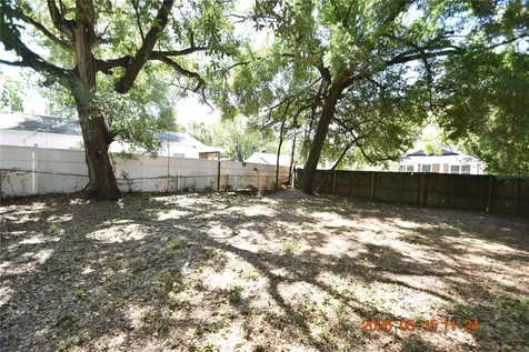 1501 E Palifox Street Tampa FL 33610