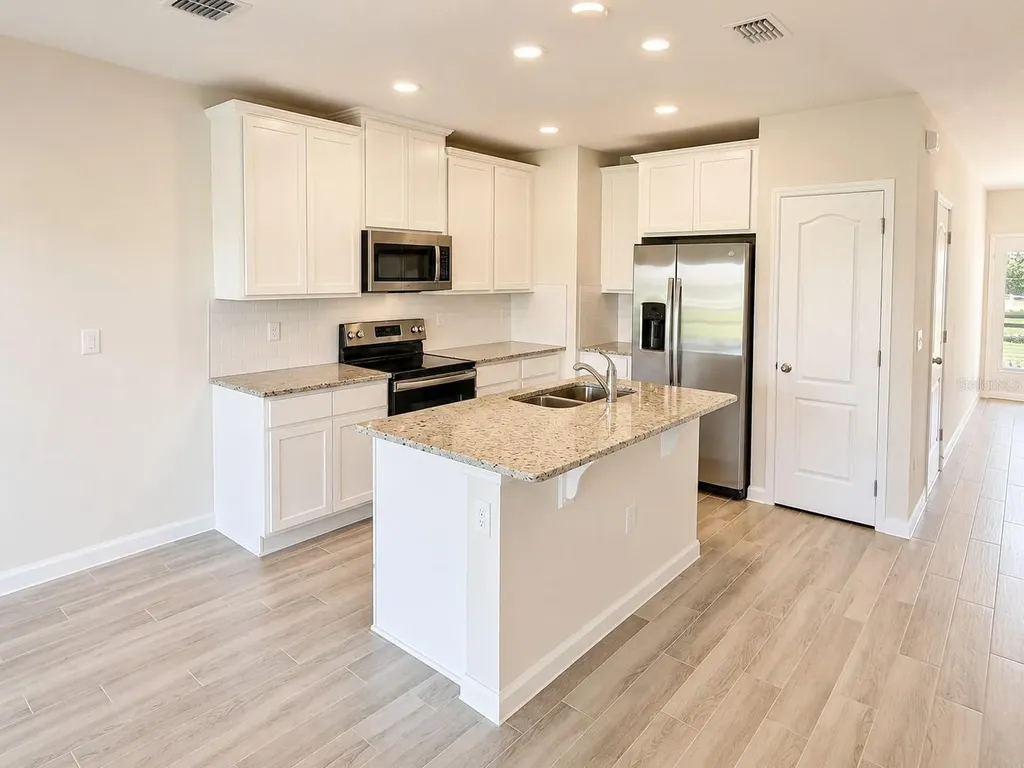 2866 Narcoossee Commons Way St Cloud FL 34771