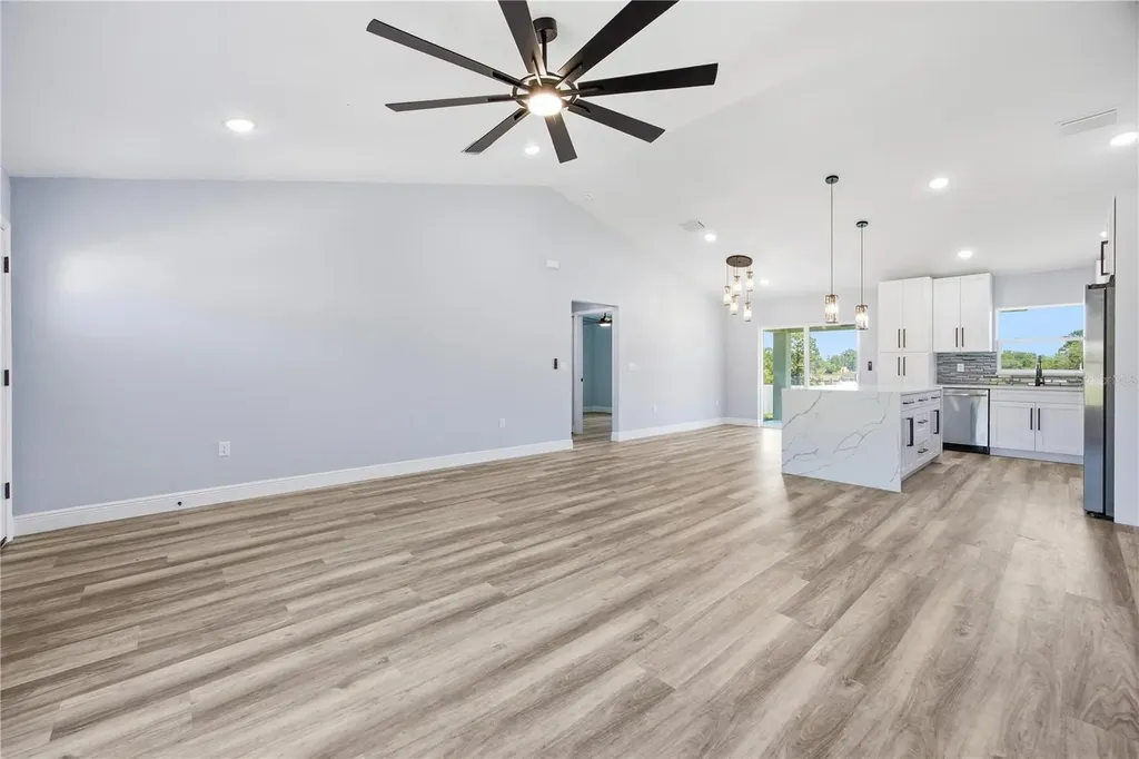 3727 SW 151st Court Ocala FL 34481