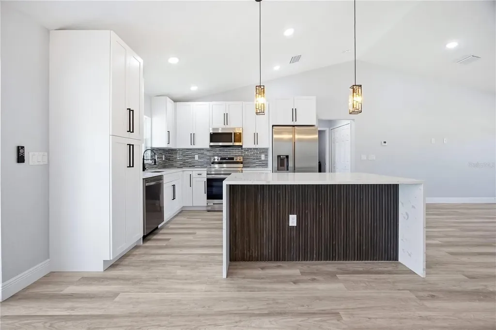 3727 SW 151st Court Ocala FL 34481