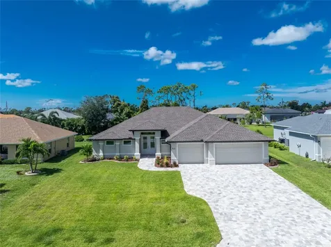 35 Broadmoor Lane Rotonda West FL 33947