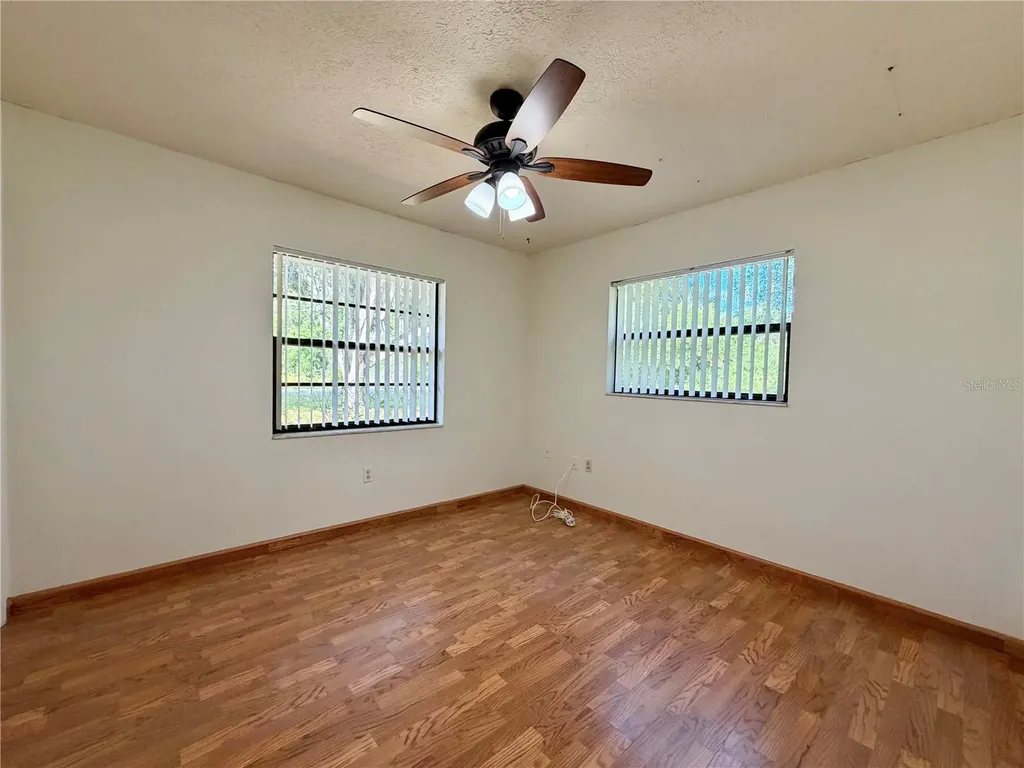 10849 Lakeview Drive New Port Richey FL 34654