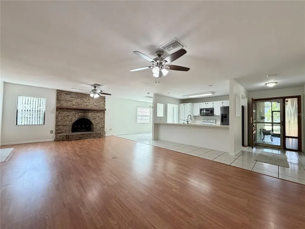 10849 Lakeview Drive New Port Richey FL 34654