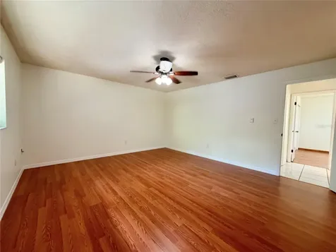 10849 Lakeview Drive New Port Richey FL 34654