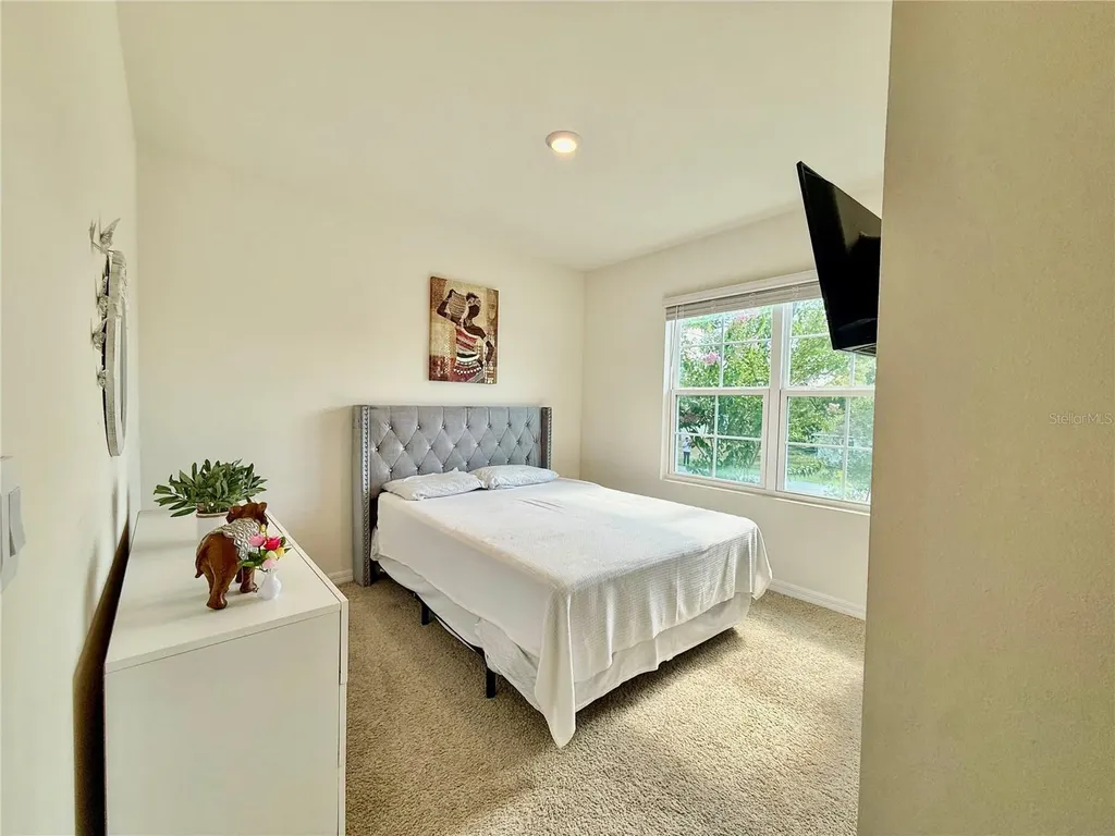 2033 E Gloria Drive Deltona FL 32725