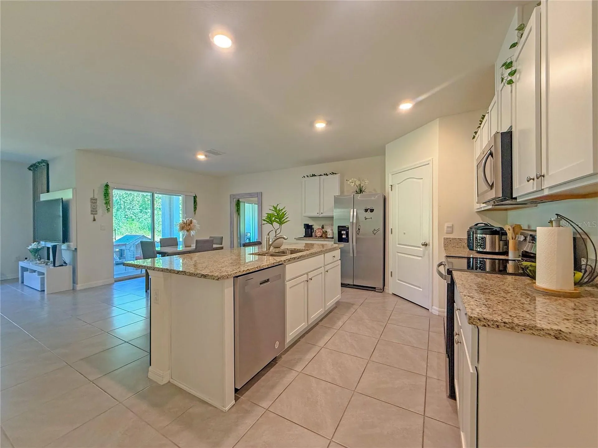 2033 E Gloria Drive Deltona FL 32725