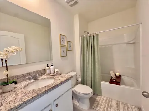 2033 E Gloria Drive Deltona FL 32725
