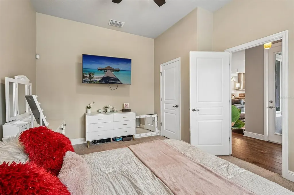 6617 Park Strand Drive Apollo Beach FL 33572