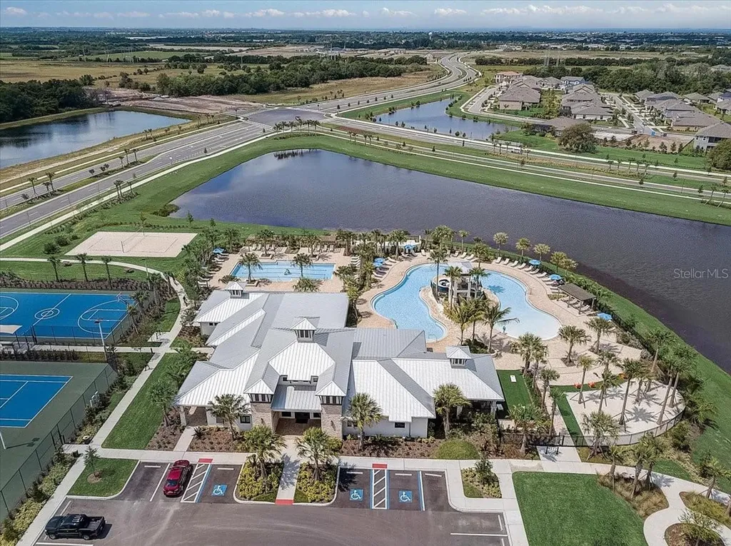6617 Park Strand Drive Apollo Beach FL 33572