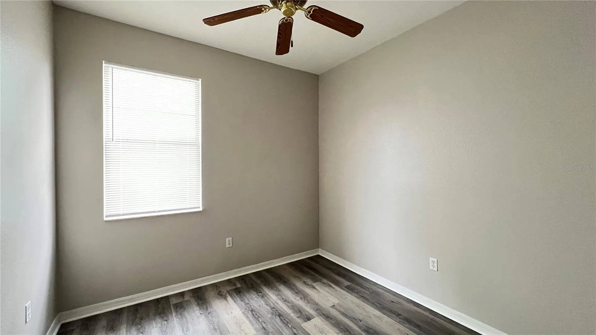 318 Sand Ridge Drive Davenport FL 33896