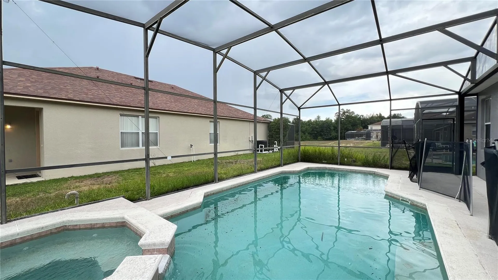 318 Sand Ridge Drive Davenport FL 33896