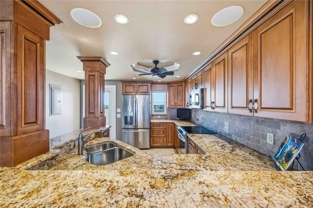 6140 Midnight Pass Road Sarasota FL 34242
