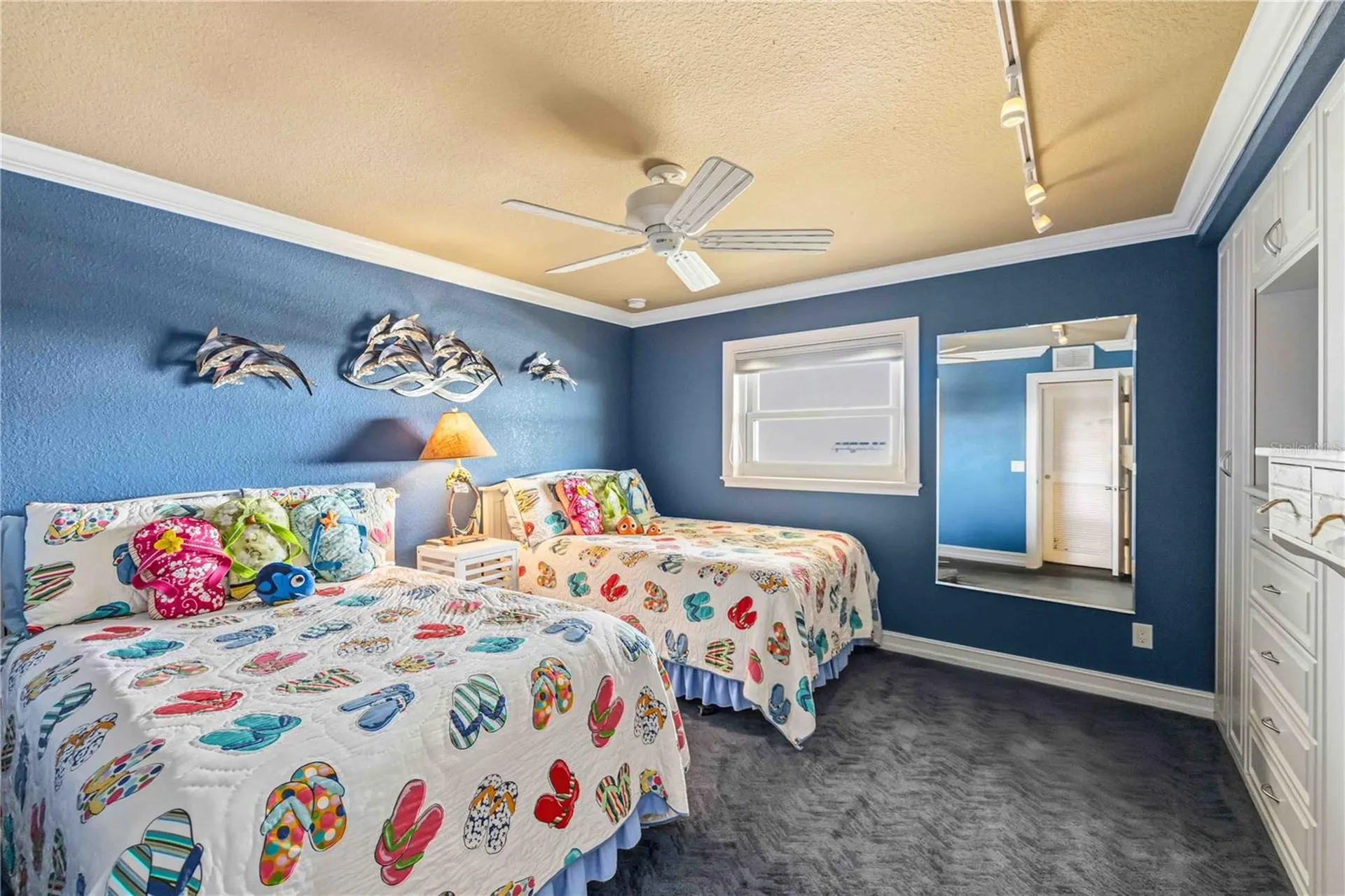 6140 Midnight Pass Road Sarasota FL 34242